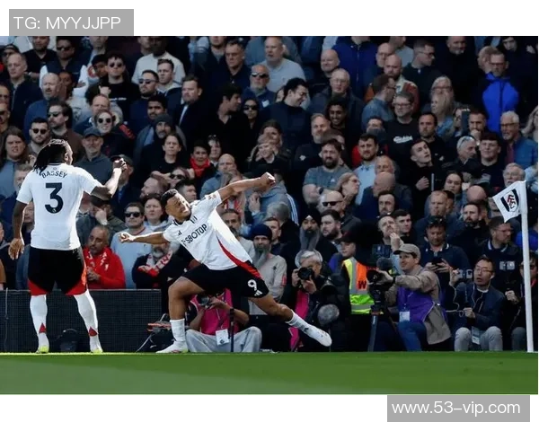 2020英联杯伯恩茅斯对阵水晶宫精彩赛程回顾与分析